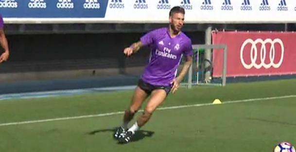 拉莫斯大巴黎首秀球鞋,拉莫斯最新球鞋