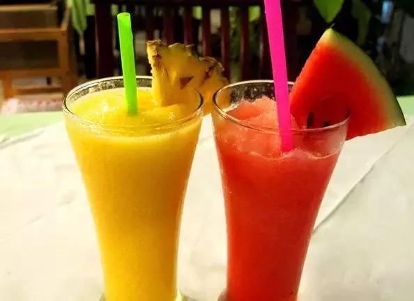 普吉岛最好吃的街头肉,普吉岛7-11必买美食