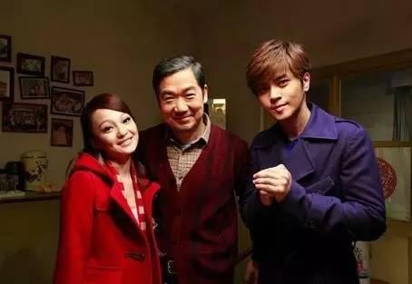 张一山会对李现说些什么,张一山谈杨紫认识太久了