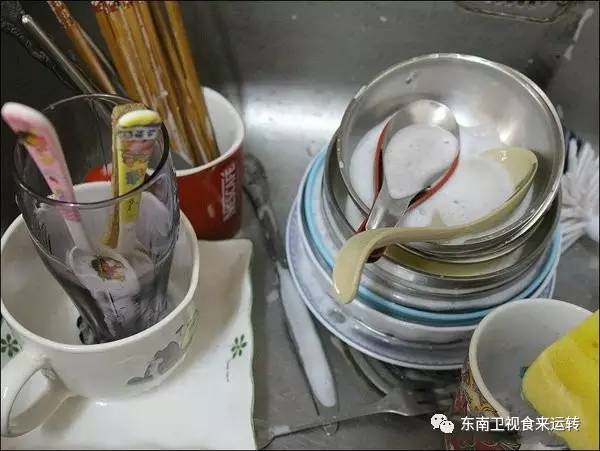 别把垃圾当宝贝,别把垃圾当个宝