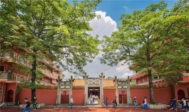 世界客都没什么了不起，只是美得让人无法呼吸