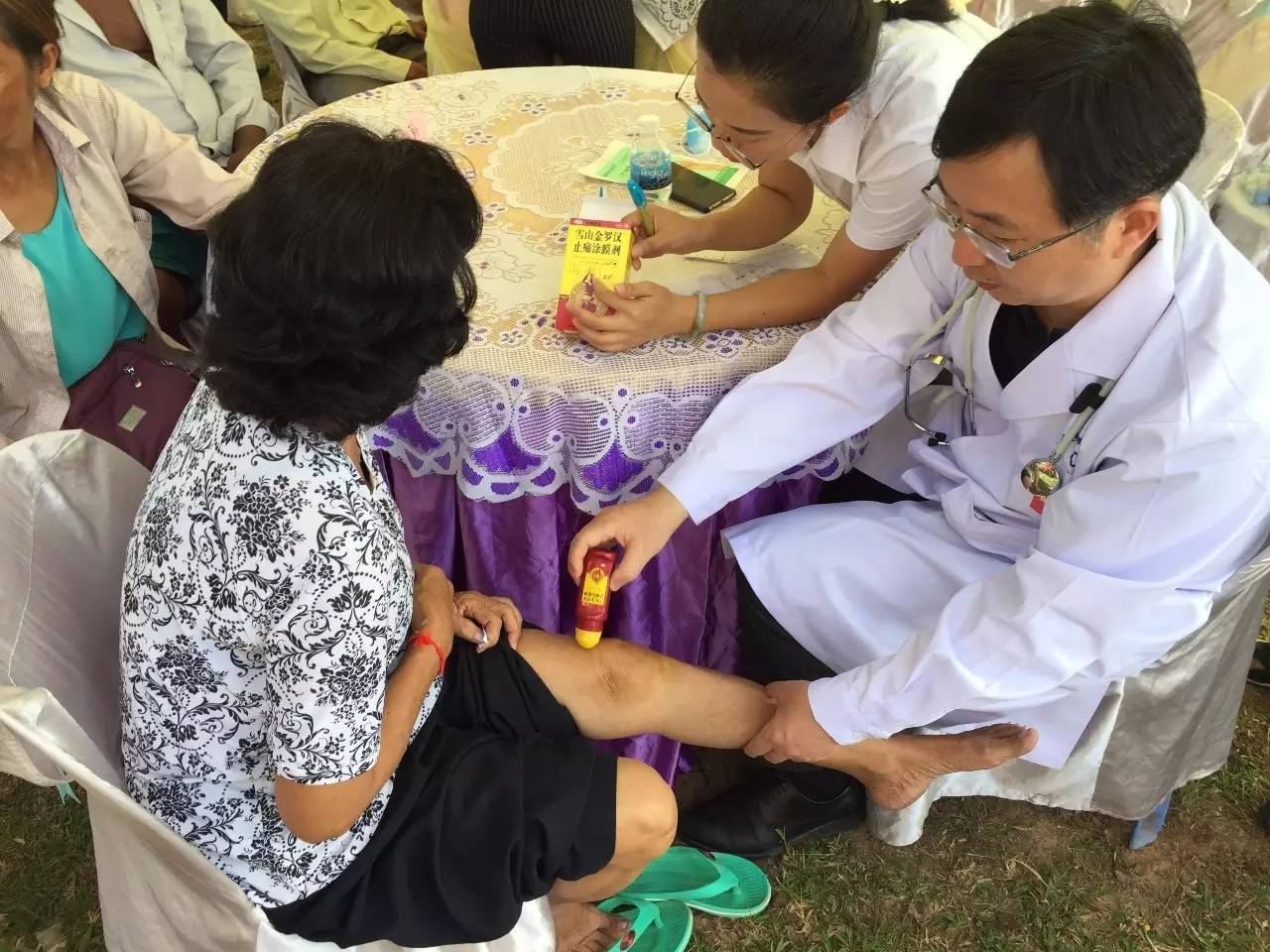 我院援鄂医疗队员踏上返乡之路,我院第一批援鄂医疗队整装待发