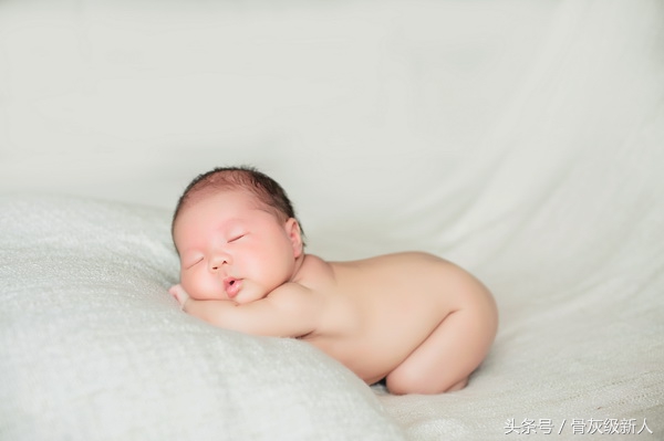 自然分娩与剖腹产对孩子的影响,剖宫产和顺产对孩子的影响