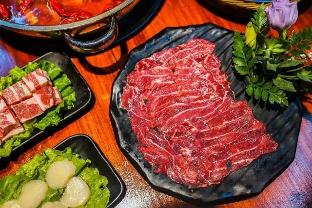 闇插彴澶氳倝鑺卞洯椁愬巺,澶氳倝妞嶇墿椁愬惂