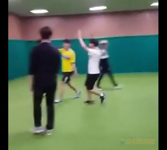 鐡滅毊faker鎼炵瑧闆嗛敠,鐡滅毊faker