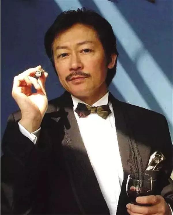 香港电影全才小胡子，配乐、武术、导演、演员样样行