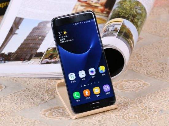 旅游拍照手机哪个好用,出国旅游如何携带手机