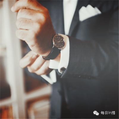 正装怎样穿不像推销员,正装怎么穿才不像卖房的