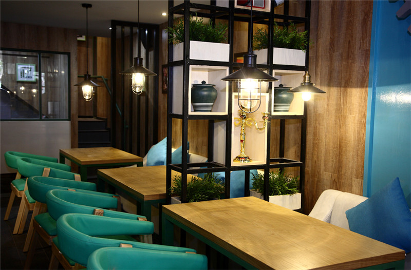 餐厅改造案例,餐饮店改造成融合餐厅