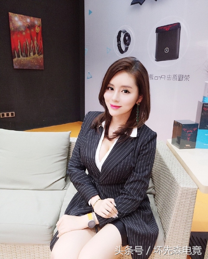 斗鱼十大困难主播排名,斗鱼最惨的女主播是谁