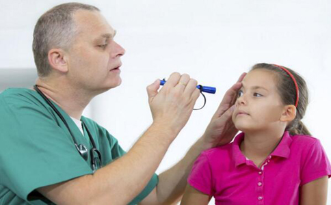 如何对付别人的红眼病,怎么预防红眼病用什么眼药水