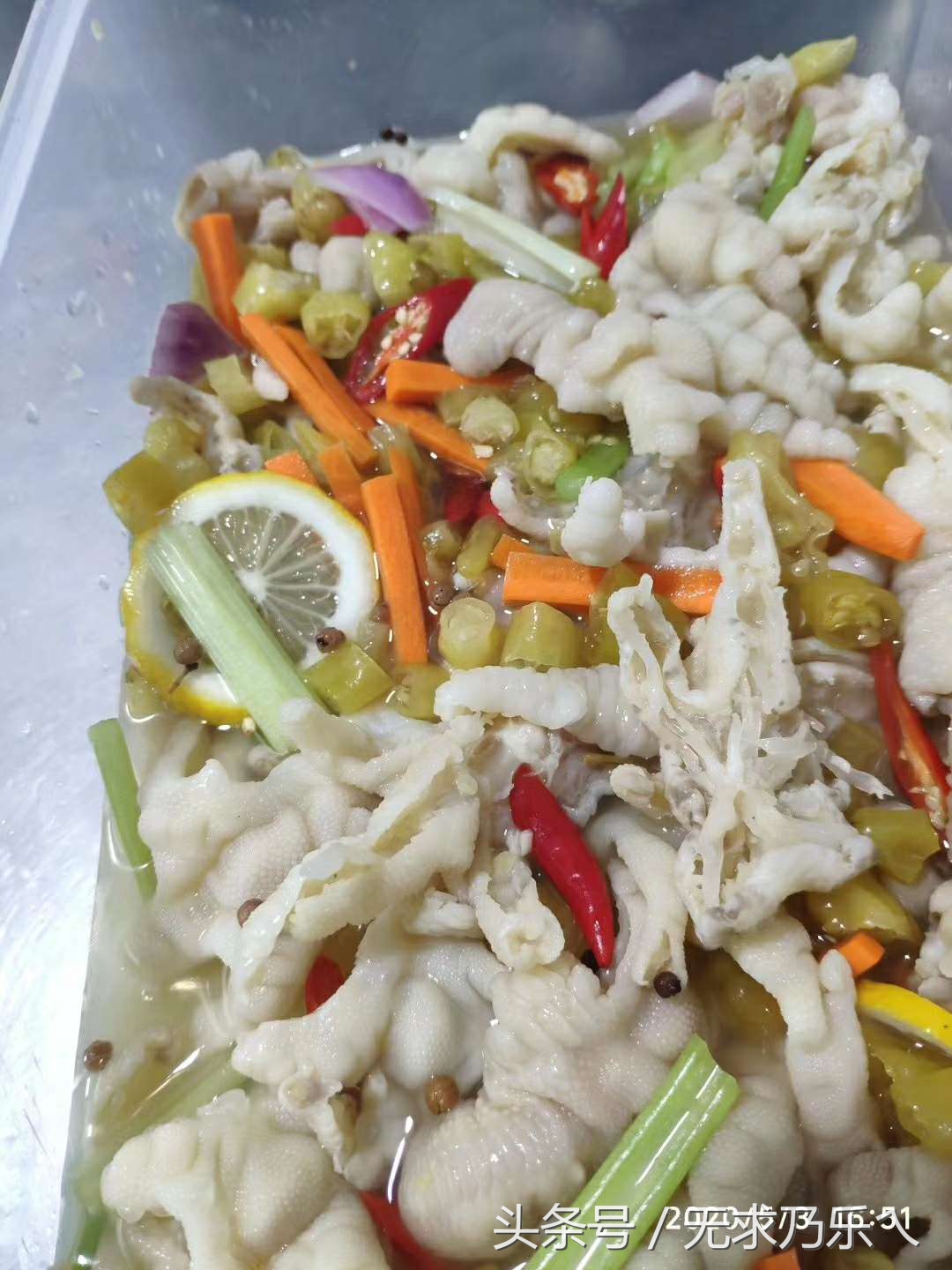 四川正宗泡椒凤爪做法教学,3斤泡椒凤爪配方