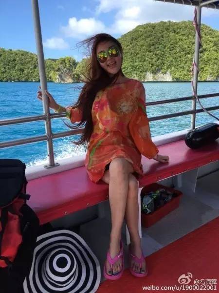 涓存矀瓒崇悆褰㈣薄澶т娇,涓存矀濂冲┛