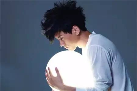 张杰歌手巅峰之作,张杰一个人的歌