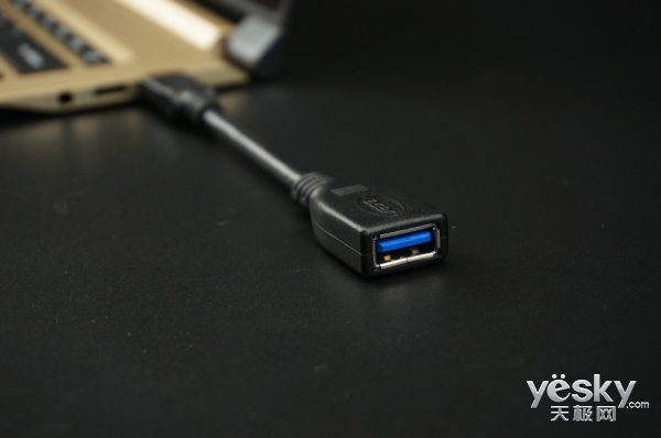 acerswift7二合一笔记本评测,极致轻薄本宏碁蜂鸟swift3体验