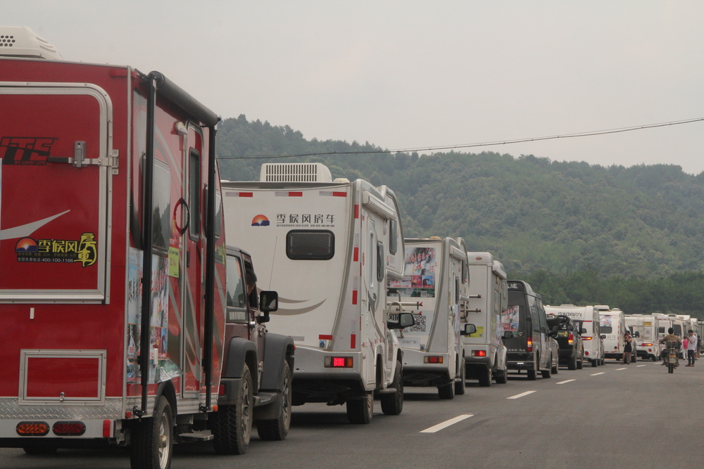 750公斤以下的拖挂房车上牌吗,成都拖挂房车上牌在什么地方