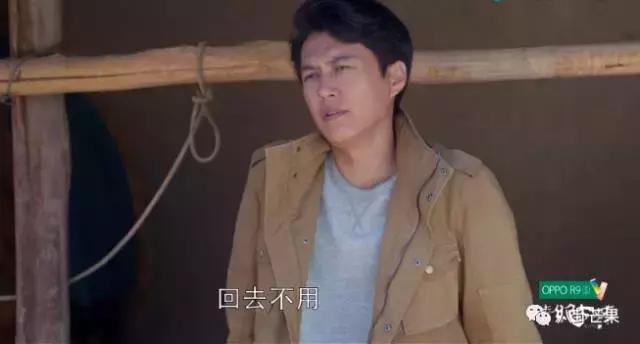 要被靳东的角色蒙蔽了双眼,他本人只有四岁,不能再多!