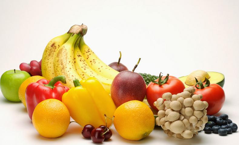 给宝宝辅食怎么选择水果,如何给宝宝选择辅食零食