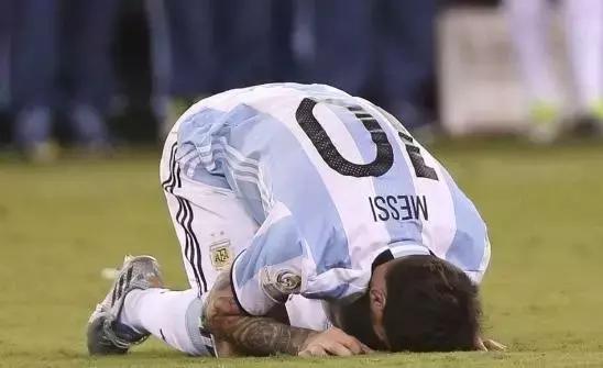 2017年足坛将被铭记的精彩进球,分析足球最重要的三个原则