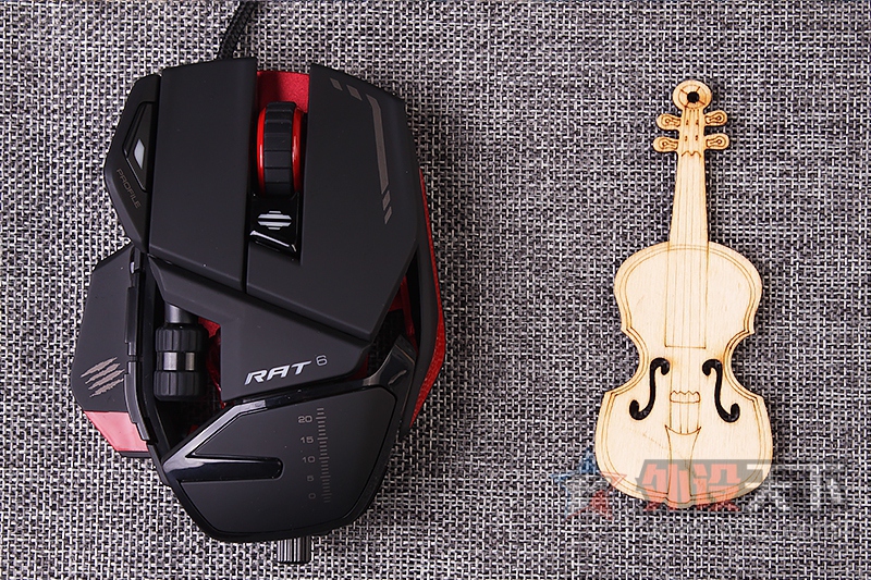美加狮鼠标rat8评测,美加狮rat6鼠标