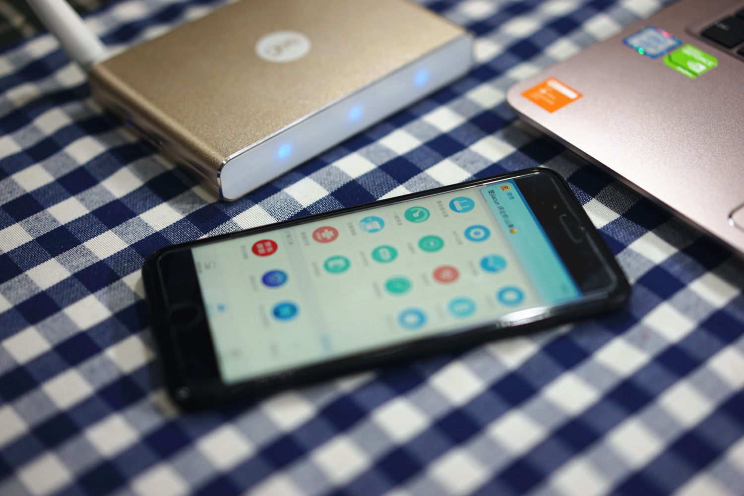 小巧路由器,极路由1s最新版本