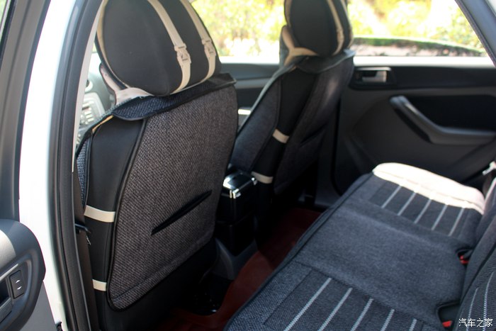 福克斯1.8l手动驾驶体验,经典福克斯1.8用车感受