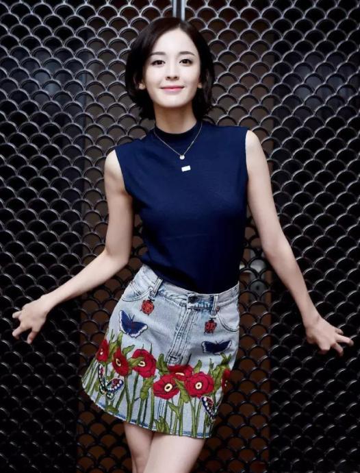 盘点撞衫好看与不好看,2017那些撞衫的明星