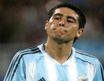 瓒冲潧鍗佸ぇ鎮叉儏鐬棿鑸嶇敨鐞寸,涓栫晫瓒崇悆鍗佸ぇ鎮叉儏鏃跺埢