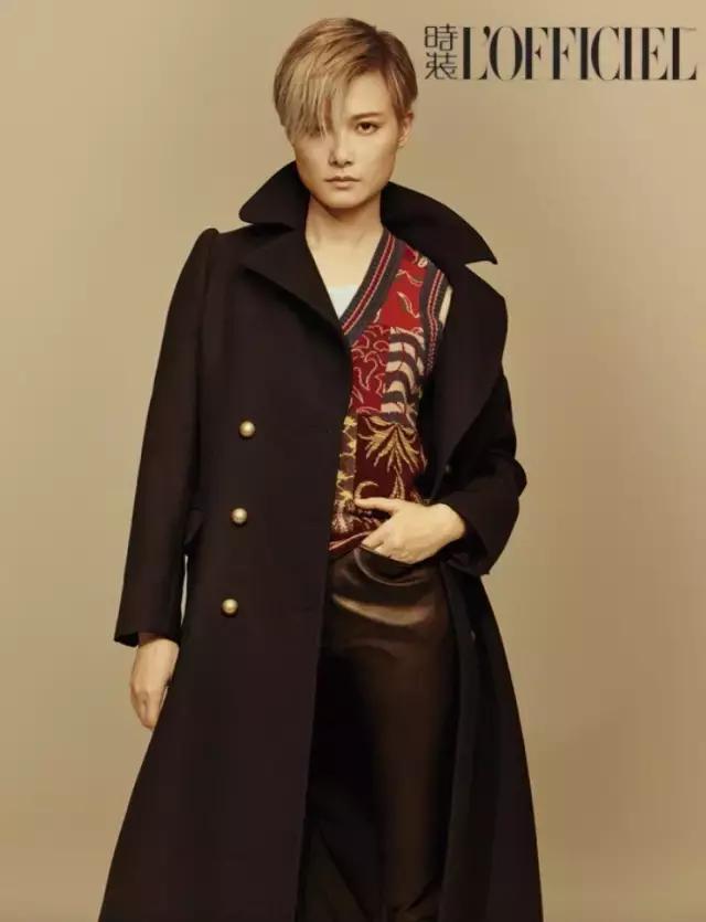 陈乔恩刘雯宋佳争着穿,那些年丑哭的国产牌子终于时髦上天!