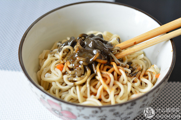 测评十大好吃泡面,测评全球十大好吃泡面