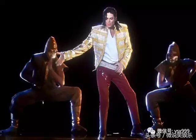 周星驰模仿李小龙跑步,周星驰模仿魔鬼终结者