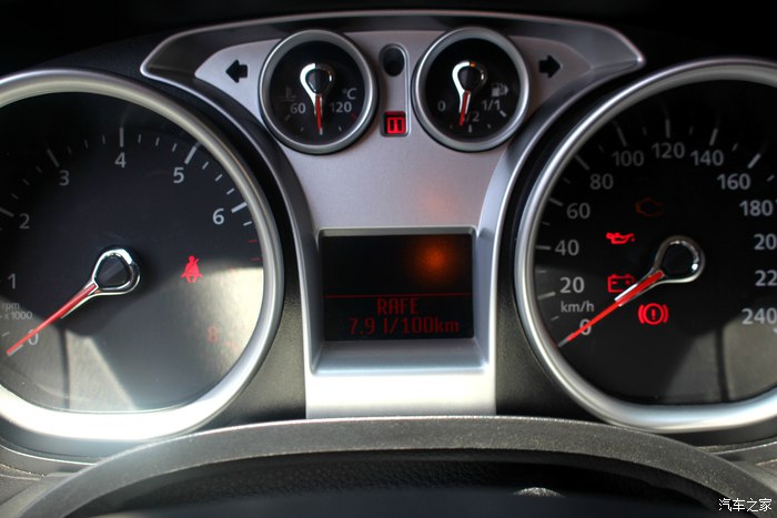 福克斯两厢手动挡用车感受,我的用车心得