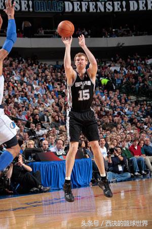 巅峰弹跳几个火柴盒马刺队魂凭什么成为波波维奇最看重爱徒?