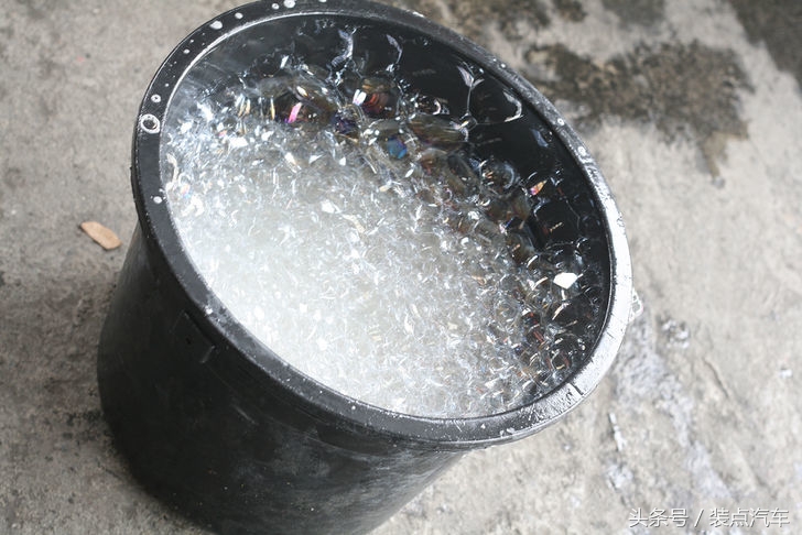 什么叫汽车抛光,如何给汽车抛光涂蜡