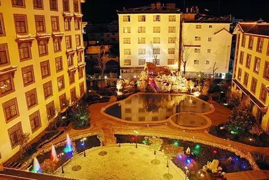 丽江美食攻略全集,丽江象山市场美食攻略