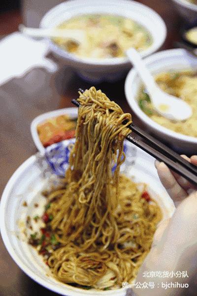 这家长沙米粉店，连舌尖导演都为它沉迷