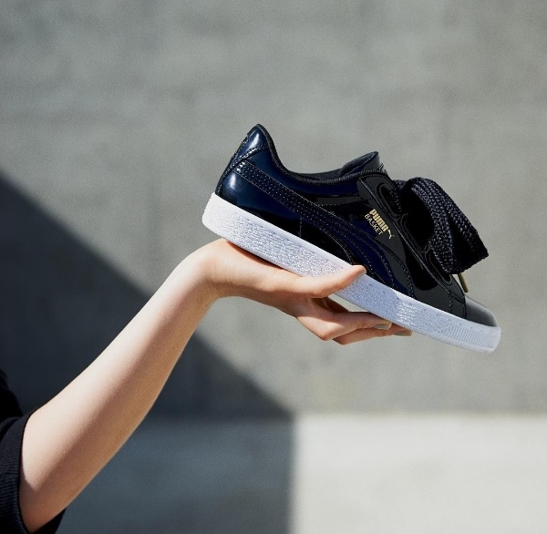 刘德华坠马回港,刘德华坠马回港全程