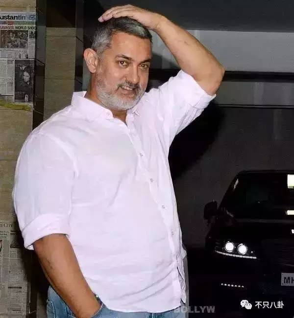 6颗蓝莓吃10分钟，无油无糖无淀粉还不能喝水，男星健身这么拼