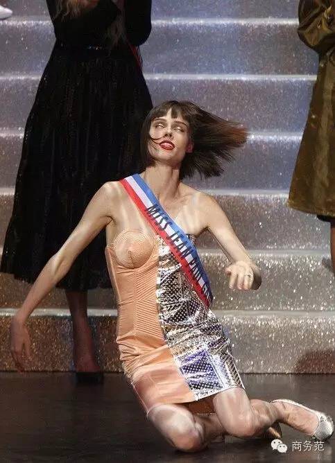 ugg值得买吗,冬天不要买太多衣服