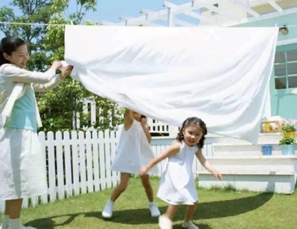 原来每天都和她们睡在一起，你知道吗？