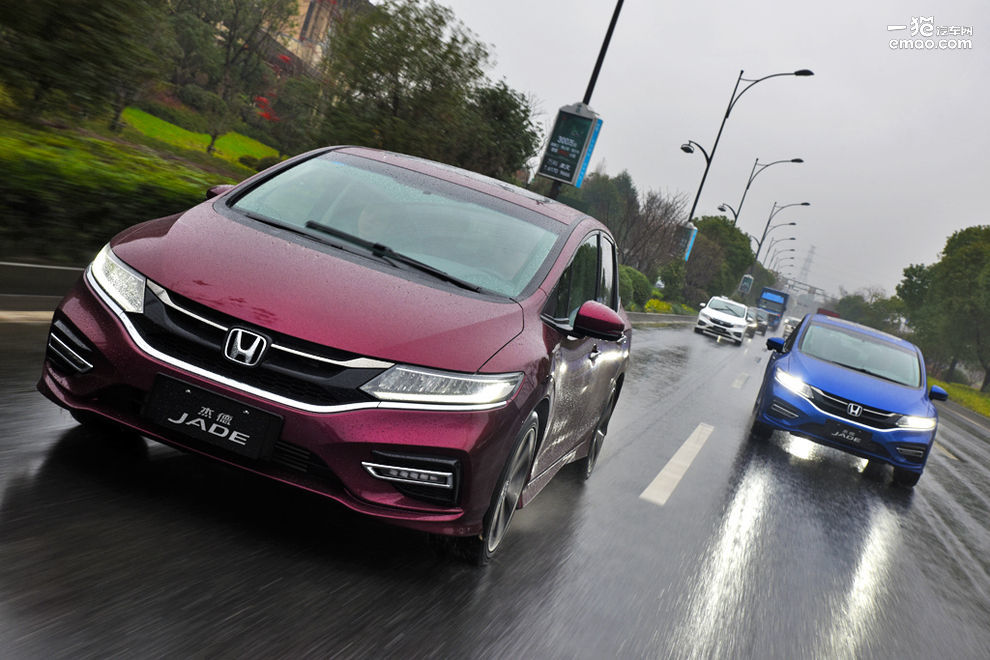 杰德旅行车试车评测,试驾2017款杰德1.5t6座