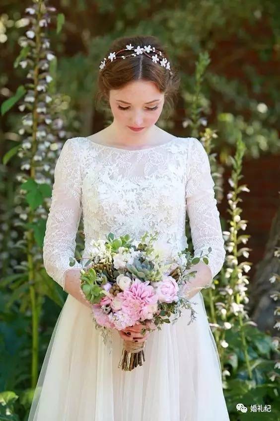 新娘皇冠发型推荐,韩式皇冠新娘发箍推荐