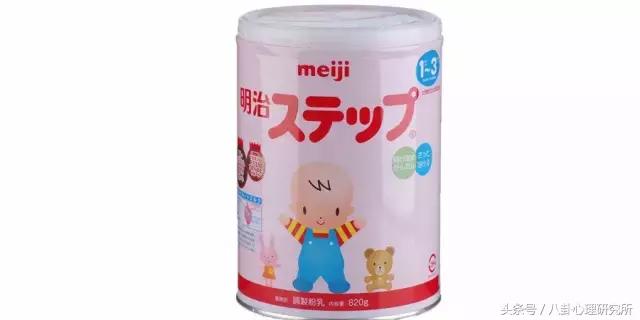撕开奶粉罐上的最后一层面纱,撕下日寇的伪装