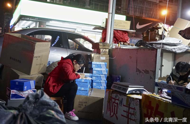 深夜暗访莆田鞋鬼市,号称鬼市的莆田仿鞋
