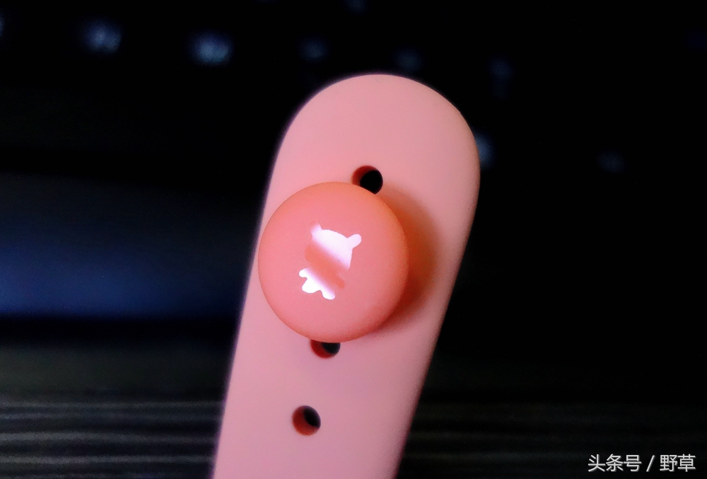 米兔儿童手表4x测评,米兔儿童手表4c对比6c