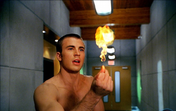 一边说观众、影评人不行，一边抠图、用替身、抄袭糊弄观众