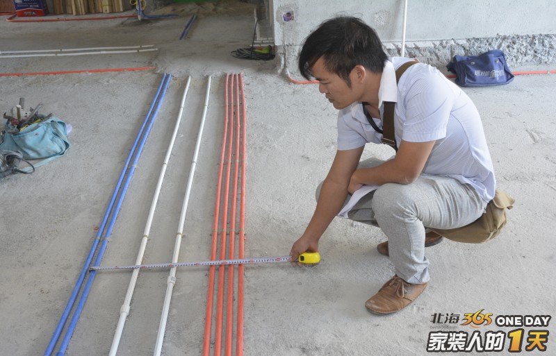 他拒绝业主抛出高薪去美国做工程监理的邀约，而是选择回北海