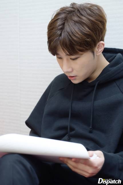 「Infinite」「分享」170113这能量,要给你的吗?”圣圭X东雨音乐剧Talk