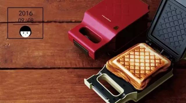 我的化妆包里面有什么,我的化妆包完整版