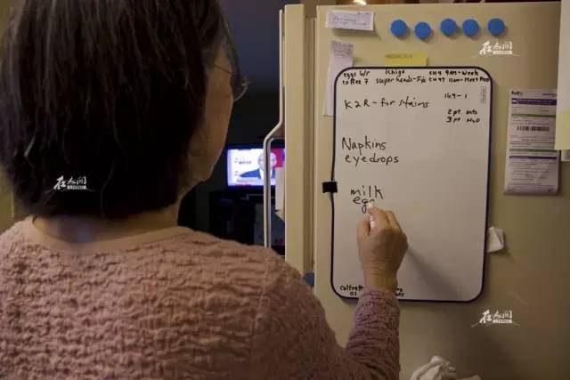 希拉里移民了吗,希拉里移民后的现状